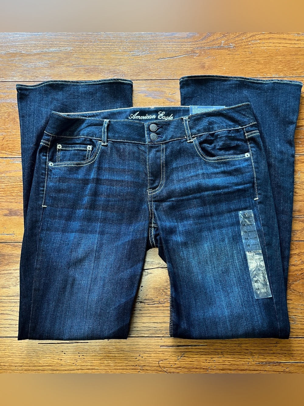American Eagle women’s flare jeans size 14